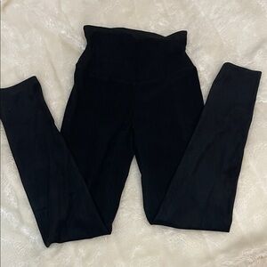 Yummie Black High-Waisted Leggings